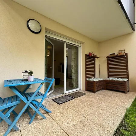 Apartment L'e-crin, Deux Pieces Avec Jardin *